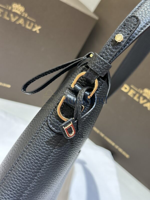 Delvaux Pin Swing (Black)