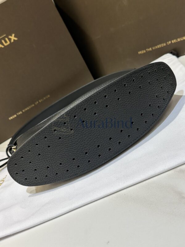 Delvaux Pin Swing (Black)