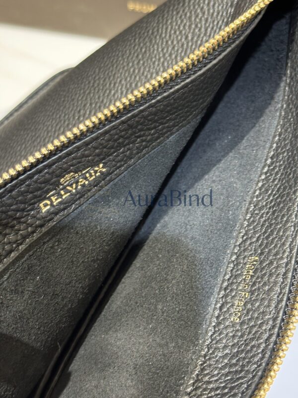 Delvaux Pin Swing (Black)