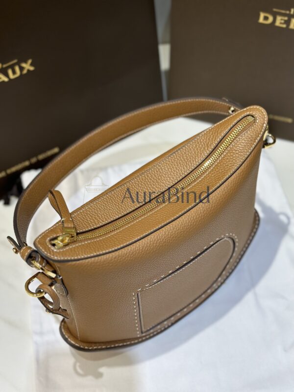 Delvau Pin Swing Caramel Bags