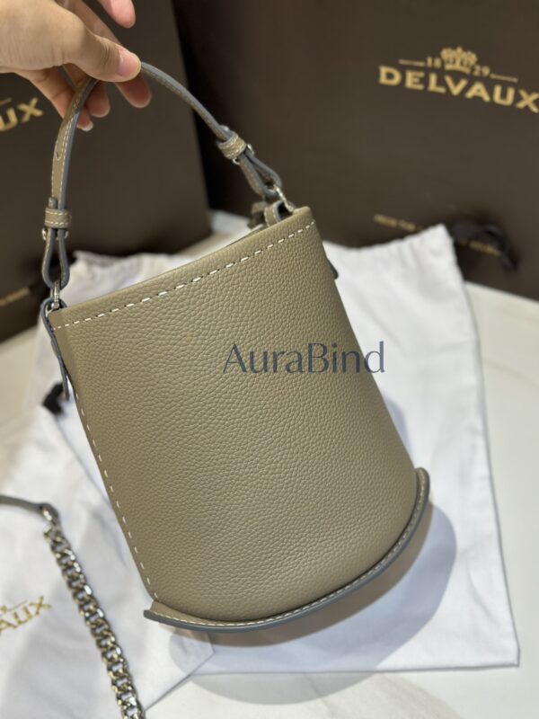 Delvaux Pin Elephant Gray