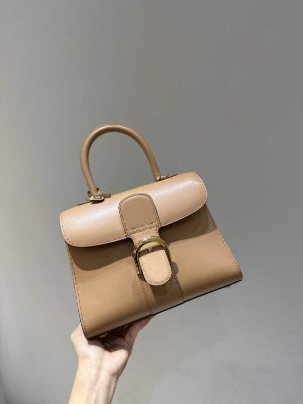DelvauxPM奶茶色2.jpg Delvaux/PM (Milk tea color)