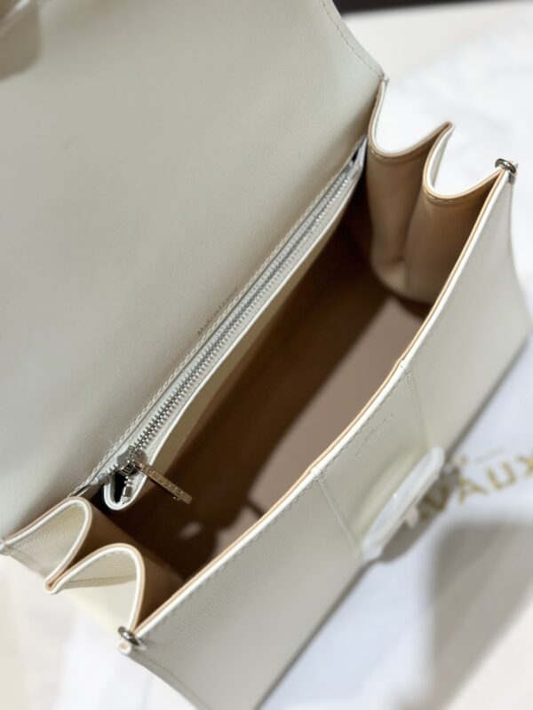 Delvaux/PM（Snow White）