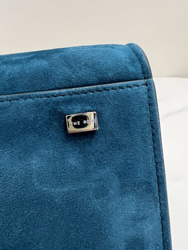 TR Margaux 10 Series (Frosted Peacock Blue)