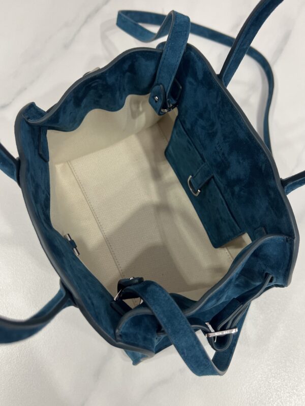 TR Margaux 10 Series (Frosted Peacock Blue)