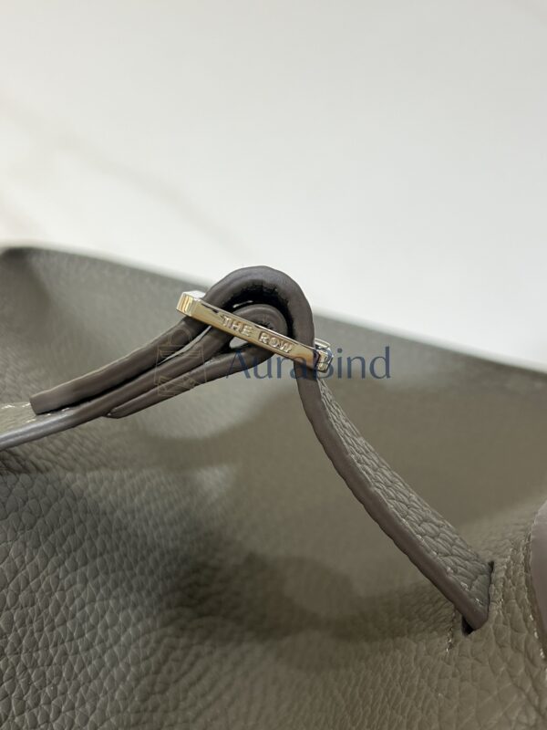 TR Margaux 10 series (Lychee-patterned elephant grey)