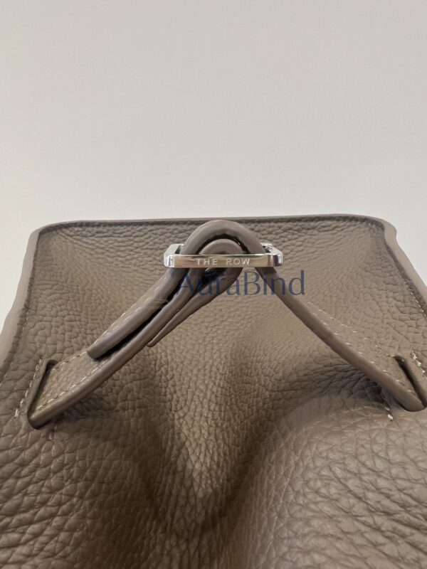 TR Margaux 10 series (Lychee-textured Olive Brown)