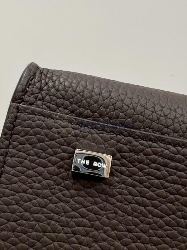 TR Margaux 10 series (Lychee-textured dark brown)