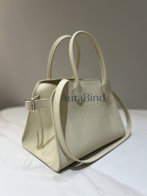 TR Margaux 10 series (pebbled white)