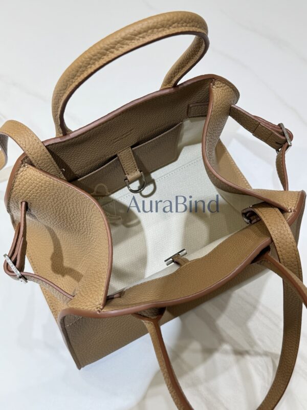 TR Margaux 10 series (Lychee-textured Cinnamon)