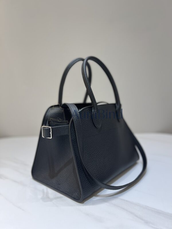 TR Margaux 10 series (pebbled black)