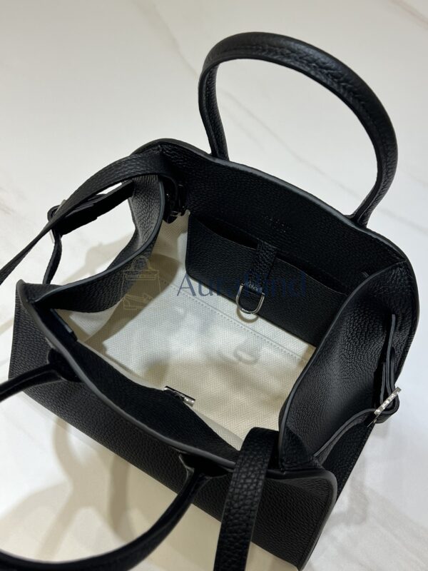 TR Margaux 10 series (pebbled black)