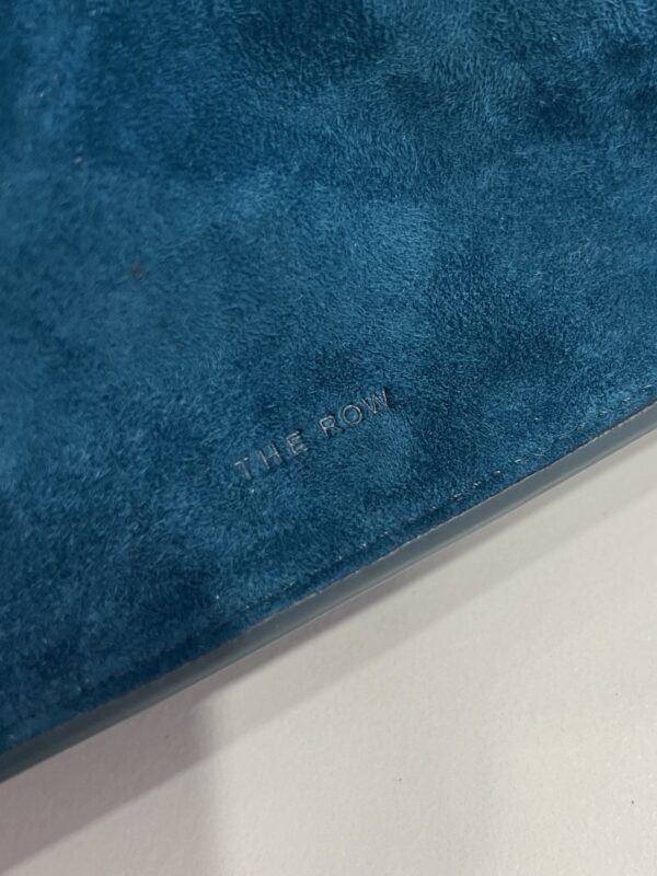 TR Margaux 12 Series (Frosted Peacock Blue)