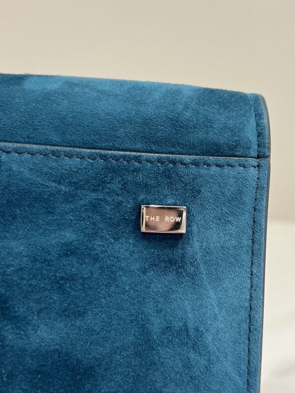 TR Margaux 12 Series (Frosted Peacock Blue)