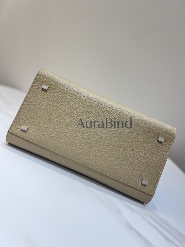 TR Margaux 12 series (lychee texture, milk tea color)