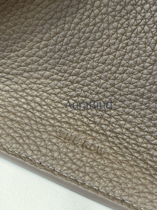 TR Margaux 12 series (Lychee Olive Brown)