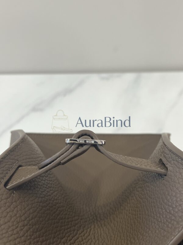 TR Margaux 12 series (Lychee Olive Brown)