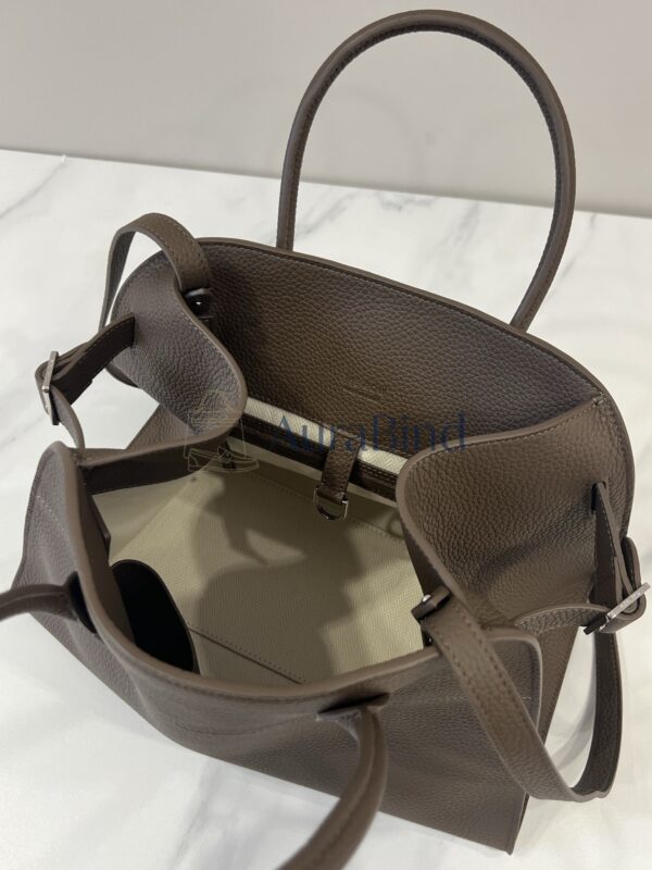 TR Margaux 12 series (Lychee Olive Brown)