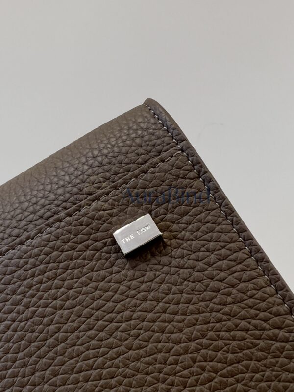 TR Margaux 12 series (Lychee Olive Brown)