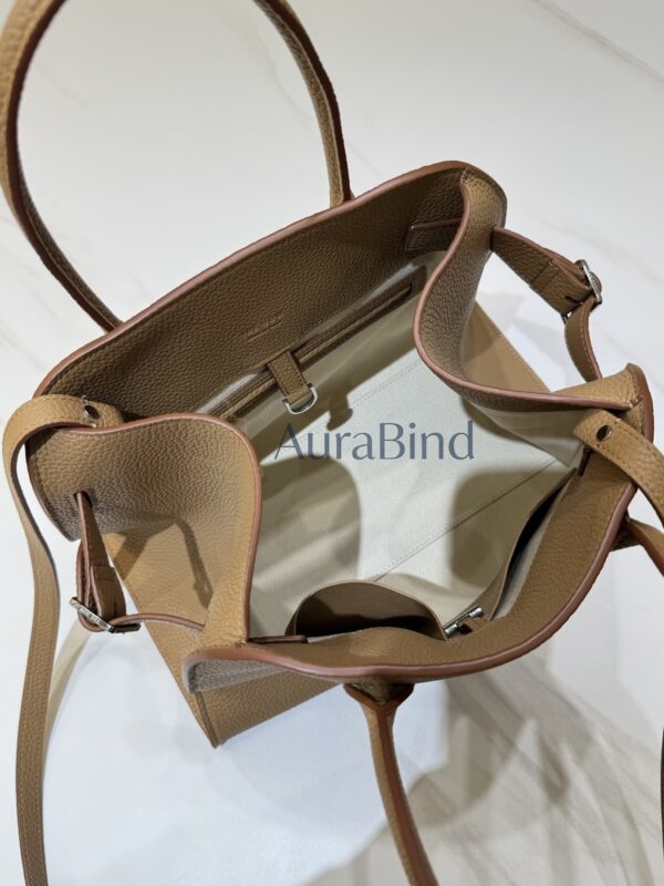 TR Margaux 12 series (lychee-patterned cinnamon color)