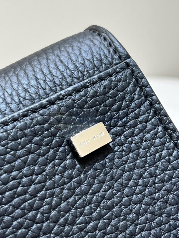 TR Margaux 12 series (pebbled black)