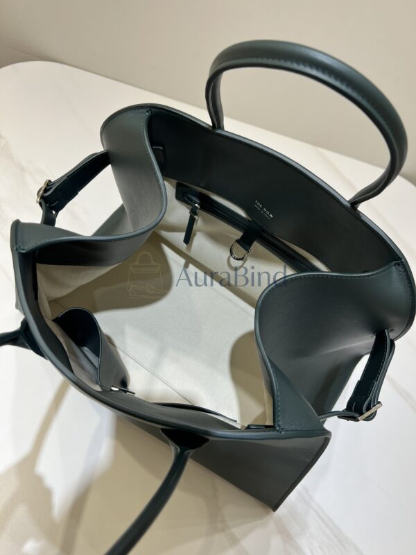 TR Margaux 15 Series (Plain Weave Dark Green)