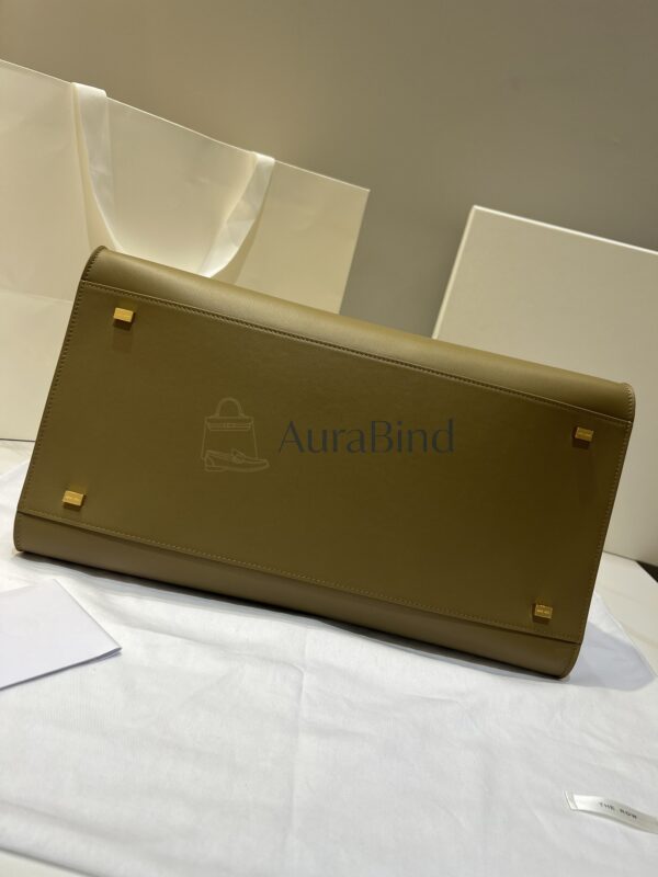 TR Margaux 15 series (plain olive green)