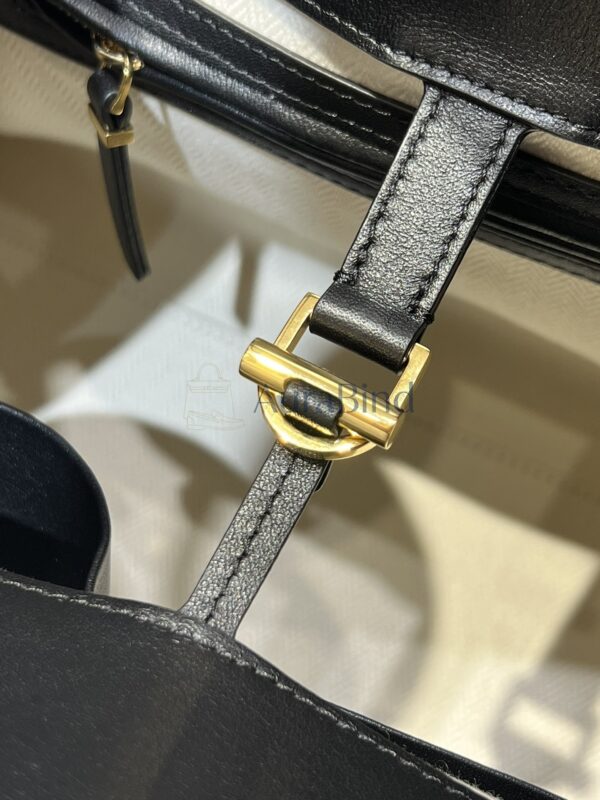 TR Margaux 15 Series (Plain Black)