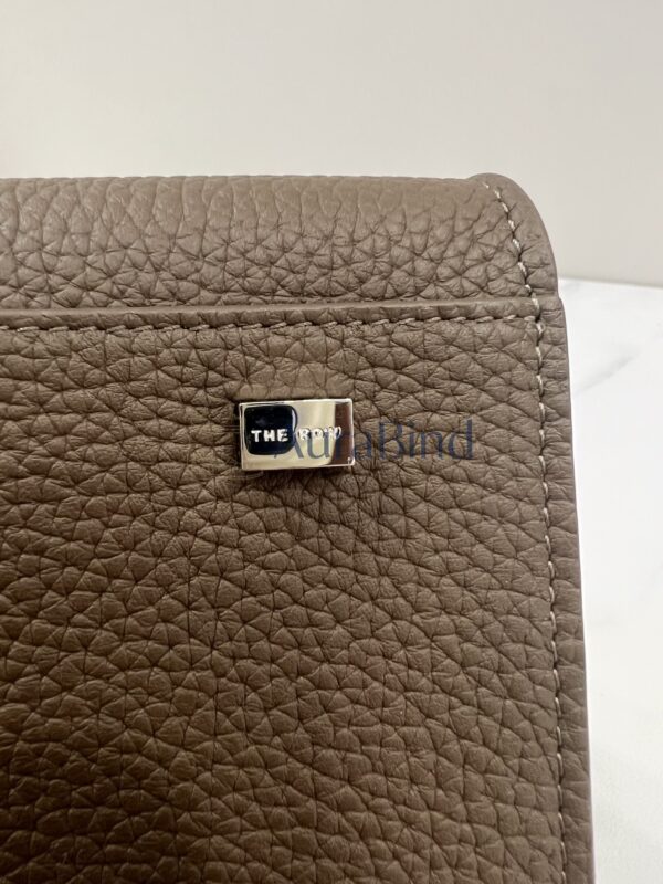 TR Margaux 15 series (Lychee Olive Brown)