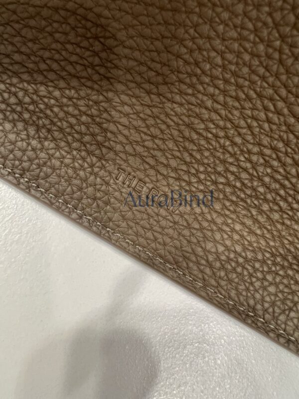 TR Margaux 15 series (Lychee Olive Brown)