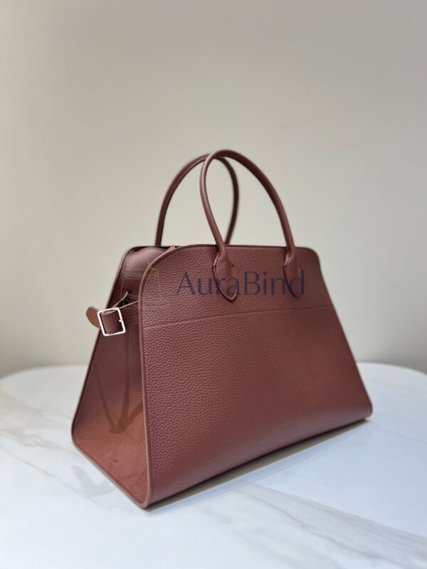 TR Margaux 15 series (Lychee Mocha)