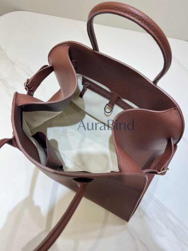 TR Margaux 15 series (Lychee Mocha)