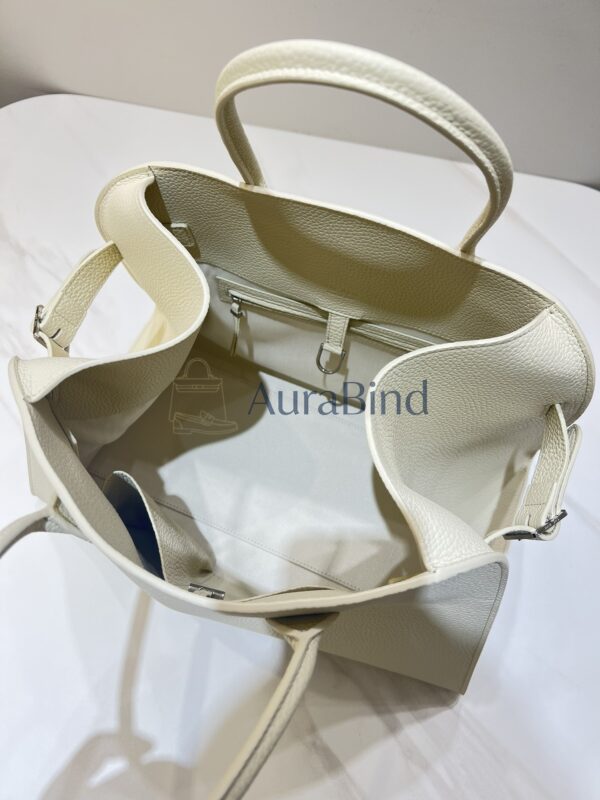 TR Margaux 15 series (pebbled white)