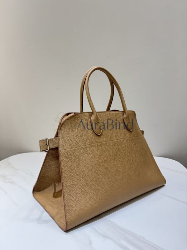 TR Margaux 15 series (lychee-textured cinnamon color)