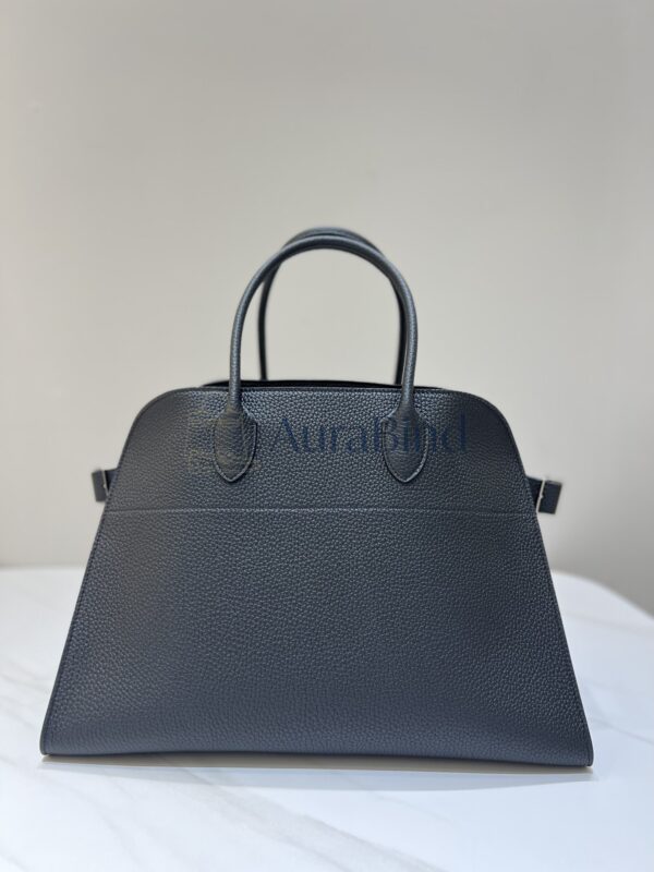 TR Margaux 15 Series (Lychee Black)