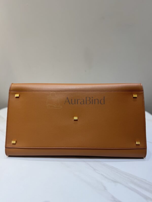 TR Margaux 17 series (plain brown)