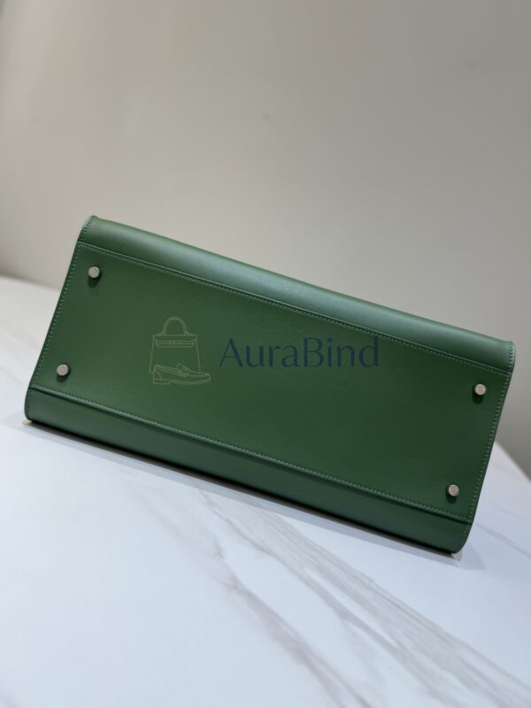 TR Shoulder 12 Series (Plain Green)