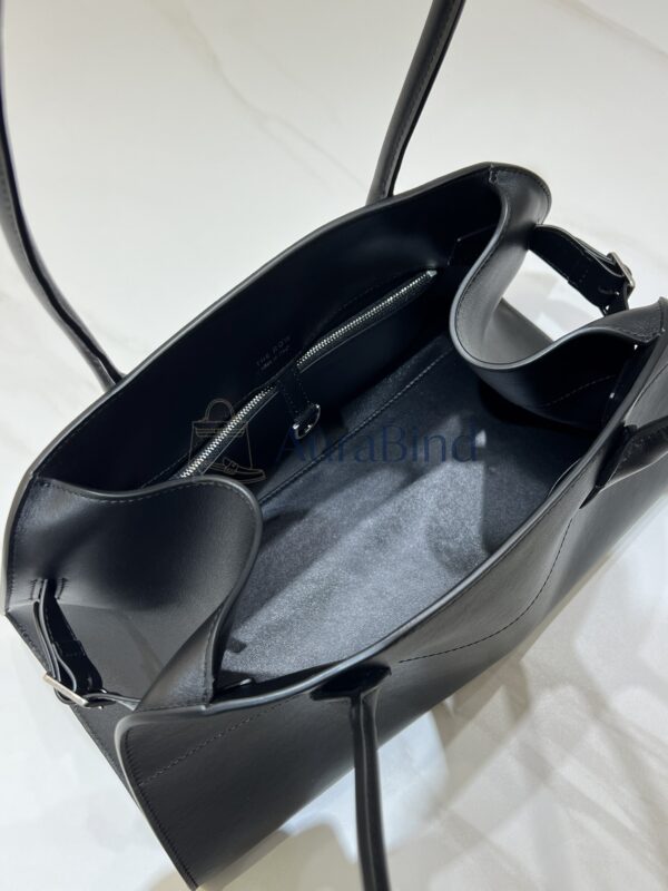 TR Shoulder 12 Series (Plain Black)