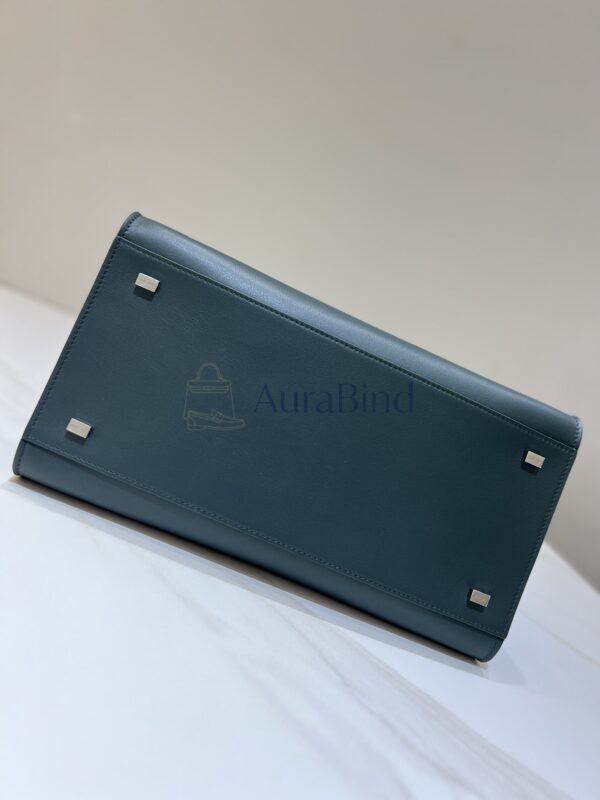 TR Margaux 12 series (plain dark green)