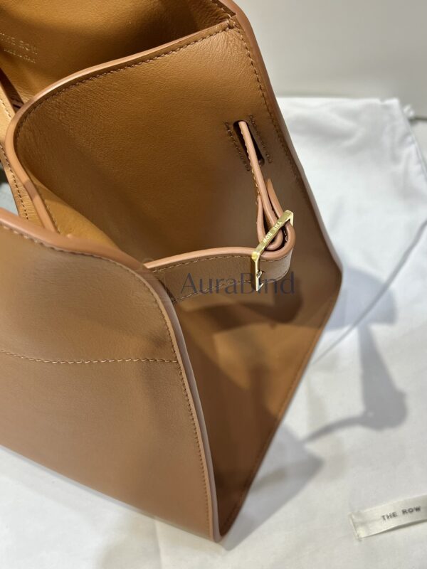 TR Margaux 12 series (plain brown)