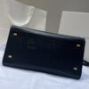 TR Margaux 12 Series (Plain Black)