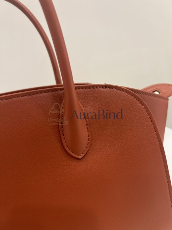 TR Marlo 12 Series (Reddish Brown)