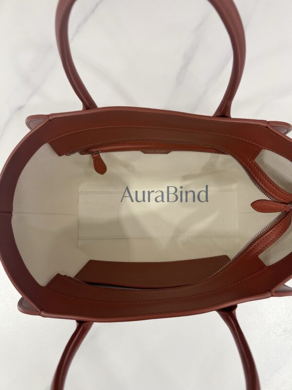 TR Marlo 12 Series (Reddish Brown)