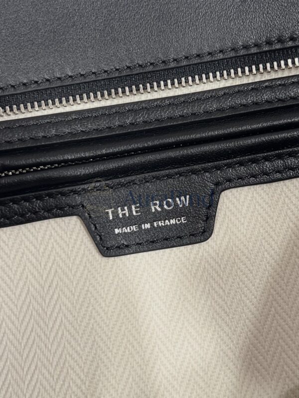 TR Marlo 12 Series (Black)