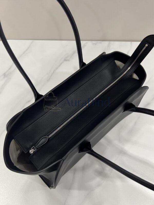 TR Marlo 14 Series (Black)
