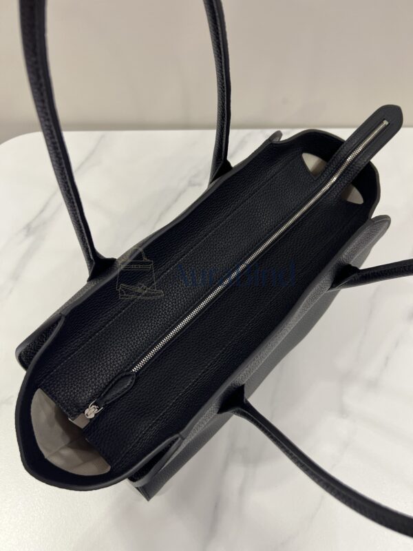 TR Marlo 14 Series (Black Lychee Texture)