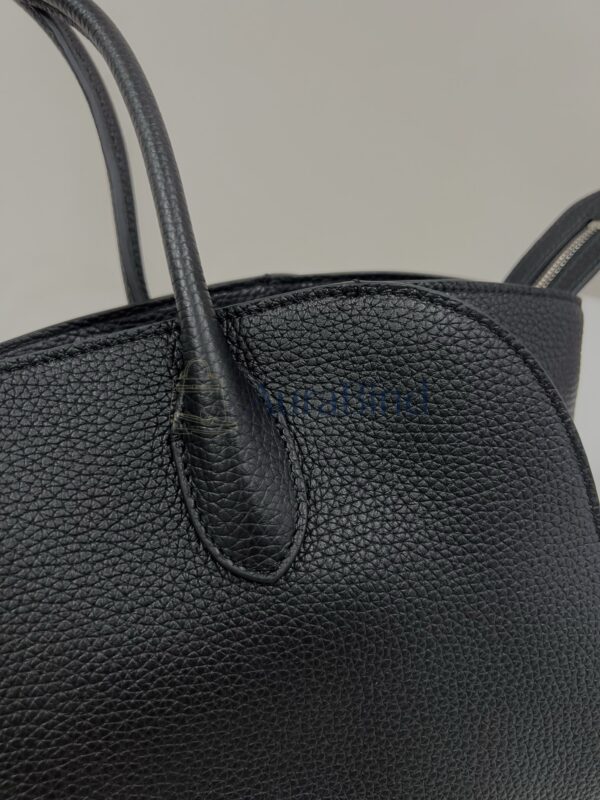 TR Marlo 14 Series (Black Lychee Texture)