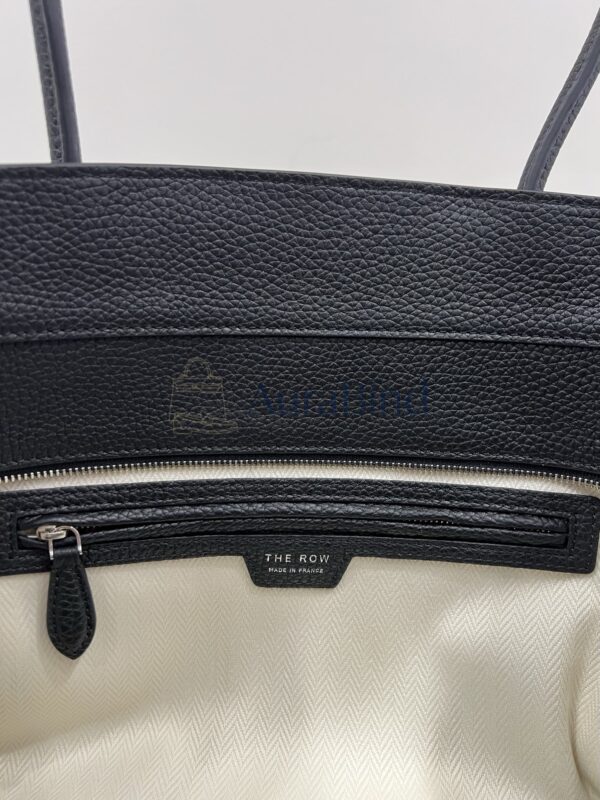 TR Marlo 14 Series (Black Lychee Texture)