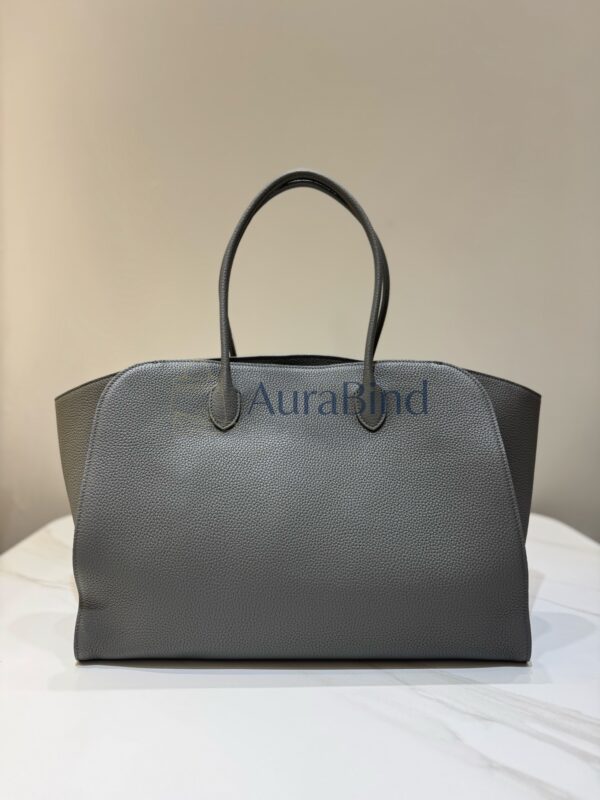 TR Marlo 17 Series (Lychee Grey)