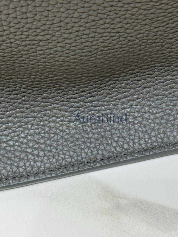 TR Marlo 17 Series (Lychee Grey)
